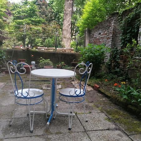 Zagreb 2 Botanical Garden Budget Apartment Bagian luar foto