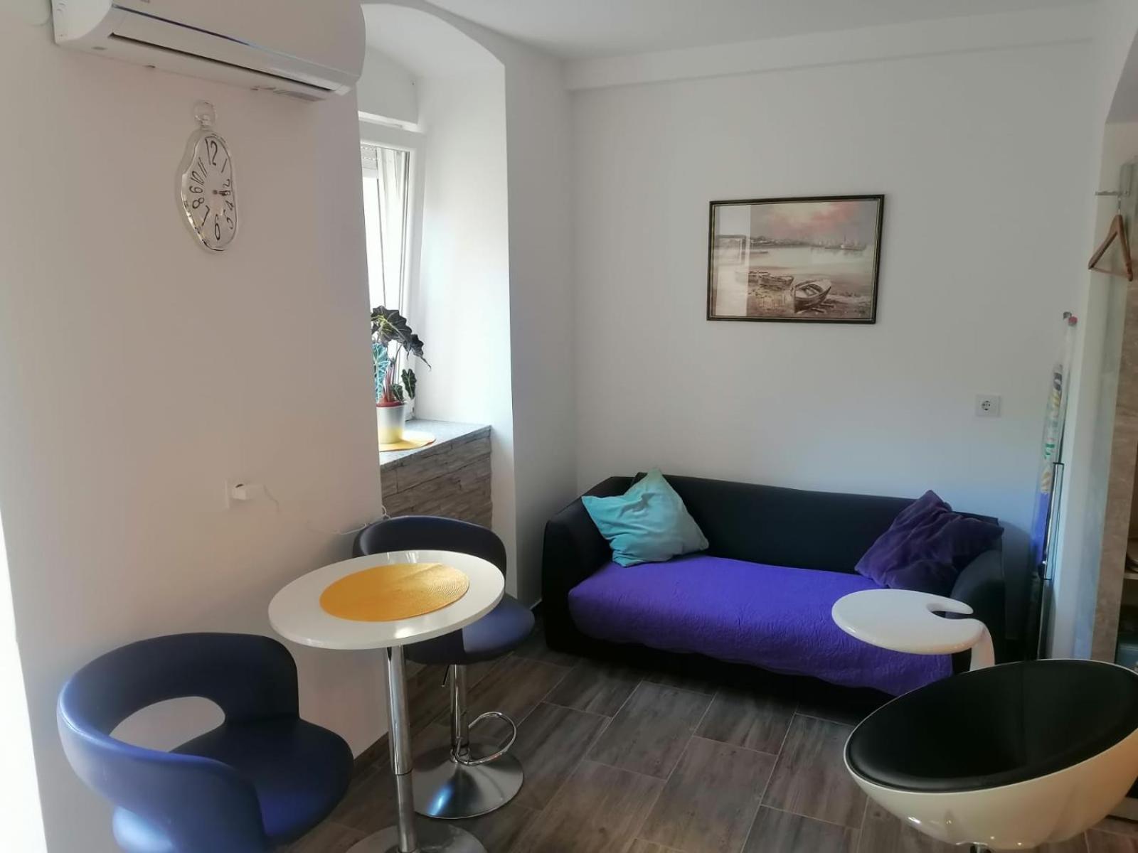 Zagreb 2 Botanical Garden Budget Apartment Bagian luar foto