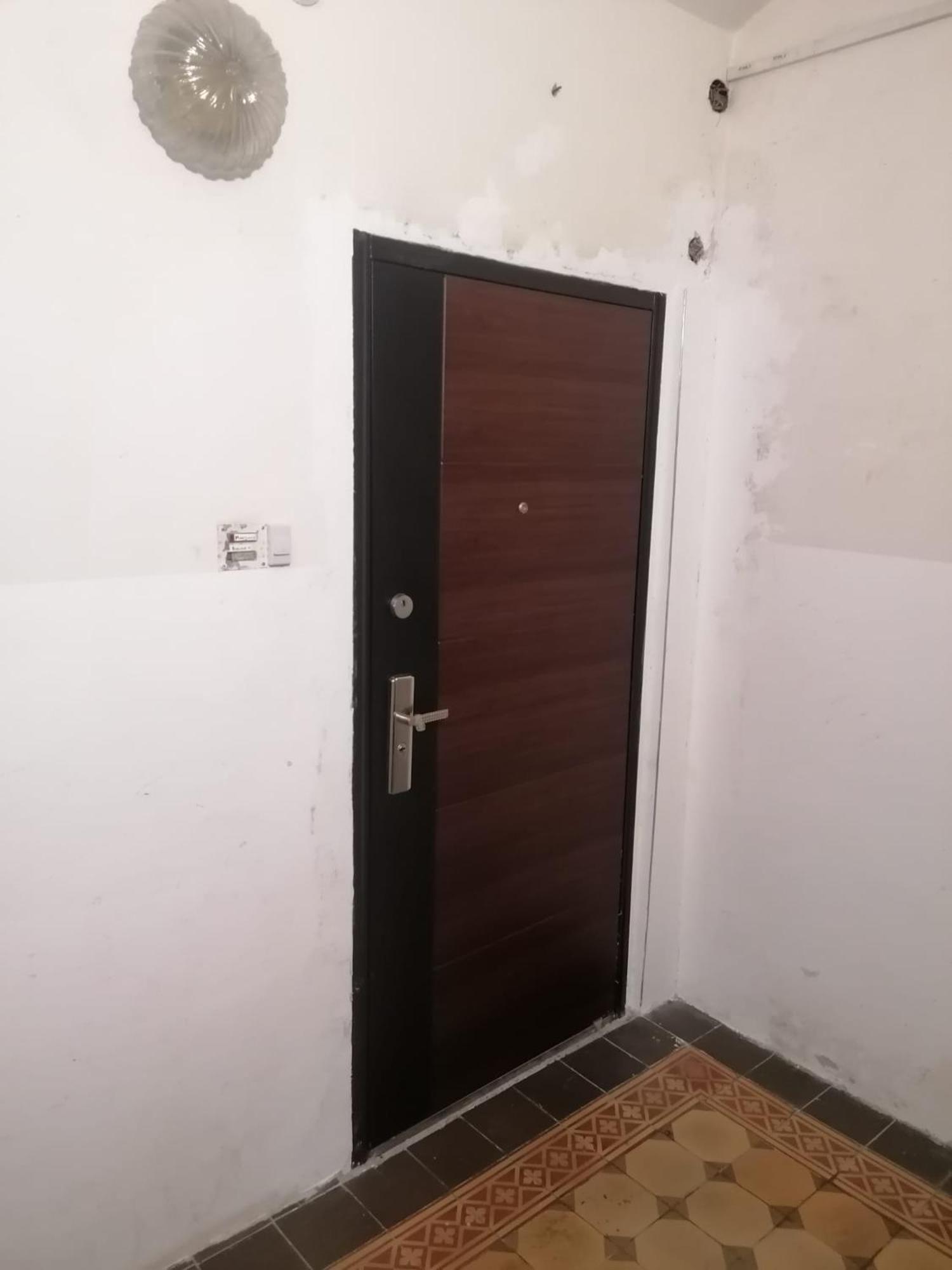 Zagreb 2 Botanical Garden Budget Apartment Bagian luar foto
